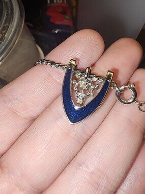 Vintage SARAH COVENTRY cir. 1979 Digned Pendant Necklace, RARE colorway